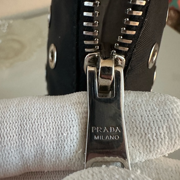 ❌SOLD ❌PRADA Tessuto Vela Grommet Wristlet Bag - Picture 5 of 10